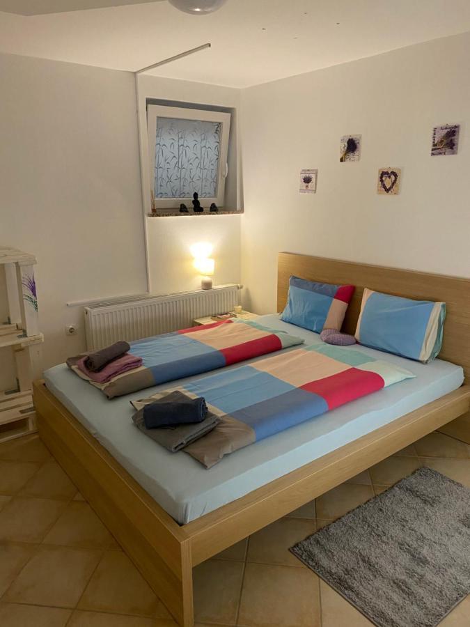 Room Julija Zirovnica Kültér fotó
